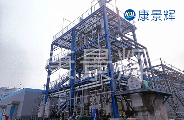 四效蒸發(fā)器不一定就是要處理工業(yè)廢水的，在食品類的廢水中起到產(chǎn)品生產(chǎn)制造的作用