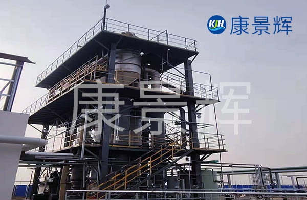 看處理量的不同，四效外循環(huán)蒸發(fā)器價格大約在3000萬-9000萬不等，項目水質不同，價格不同。